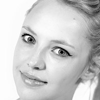 Izabela Firlova Nøgen