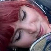 Izzie Balmer Nøgen