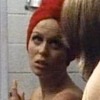 Jacki Weaver Nøgen