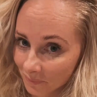 Jacqueline Sparrow Nøgen