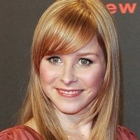 Jasmin Schwiers Nøgen