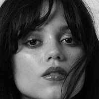 Jenna Ortega Nøgen