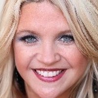 Jennifer Hurt Nøgen