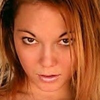 Jennifer Toof Nøgen