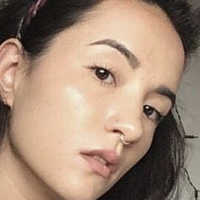 Jessie Mei Li Nøgen