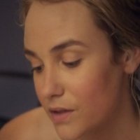 Joanna Vanderham Nøgen