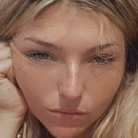 Julia Brower Nøgen