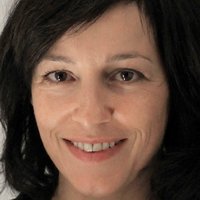 Julia Cencig Nøgen