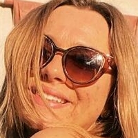 Julia G Nøgen