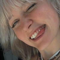 Juliafox038711 Nøgen