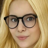 Juliana Ferrarra Nøgen