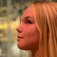 Juliaobt Nøgen