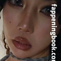 Jung Saerom Nøgen