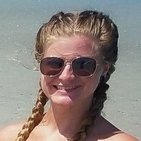 Kaitlin Bennett Nøgen