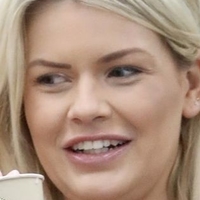 Kaitlyn Hoppe Nøgen