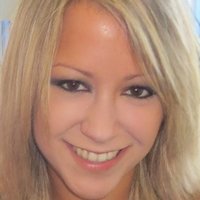Kara Eberle Nøgen