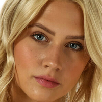 Kara Jane Milner Nøgen