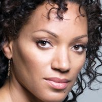 Karen Holness Nøgen