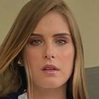 Karla Paredes Nøgen