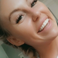 Karley Stokes Nøgen