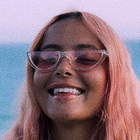 Karolina Meschino Nøgen