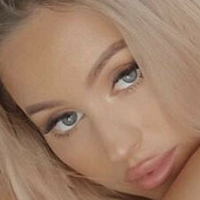 Kasey Rayton Nøgen