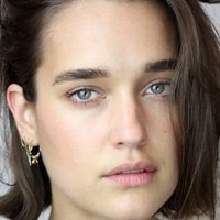 Kate Harrison Nøgen