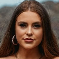 Katee Schornegg Nøgen