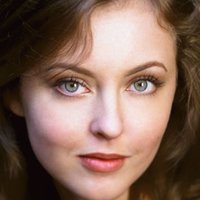 Katharine Isabelle Nøgen