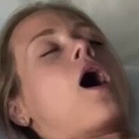 Katie Karr Nøgen