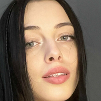 katie_shake Nøgen