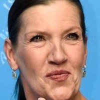 Katy Karrenbauer Nøgen