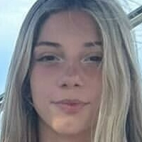 Kayla Fruit Nøgen