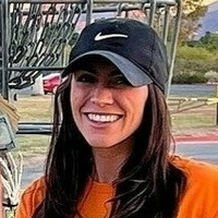 Kelsey Lowrance Smith Nøgen