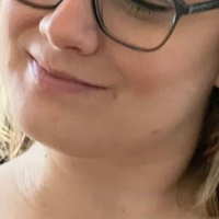 Kelsey Mae Nøgen