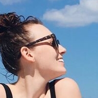 Kelsey Marillis Nøgen