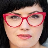 Kendall Savage Nøgen