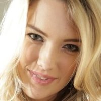 Kenna James Nøgen