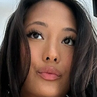 Kharlla Nøgen
