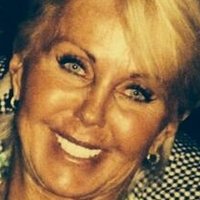 Kim Burnette Nøgen