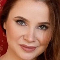 Kira Alexandrova Nøgen