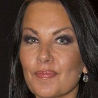 Kira Eggers Nøgen