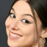 Kira Kosain Nøgen