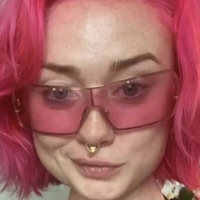 Kkwhite_ Nøgen