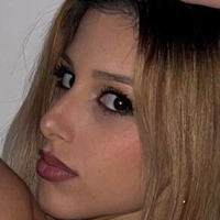 Klea Brahimi Nøgen