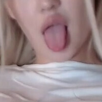 kriss0leoo Nøgen