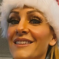 Krystal Serene Nøgen
