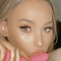 Krystal Sergeant Nøgen