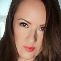 krystalynn Nøgen