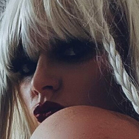 Lana Austin Nøgen